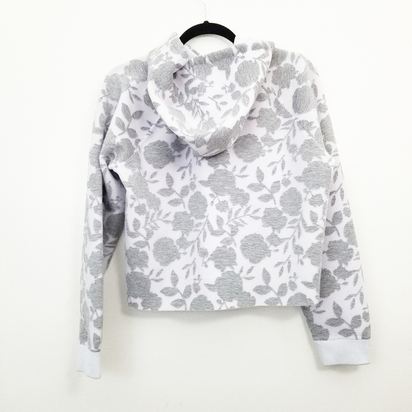 Sold - Picture 4 of 7